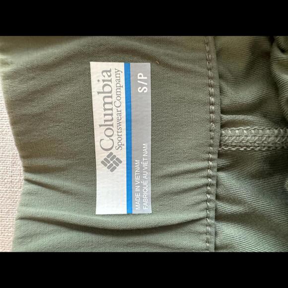 Columbia Women's Anytime Casual Omni-Shield™ Skort Size Small Olive Green - Picture 4 of 5